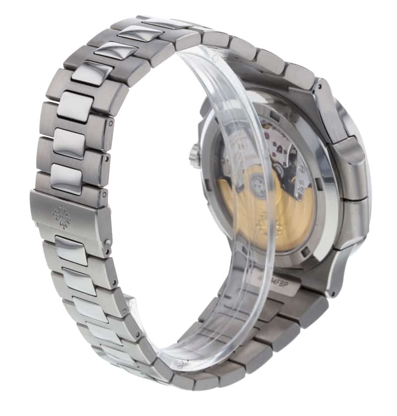 Patek Philippe Nautilus 5990/1A-001